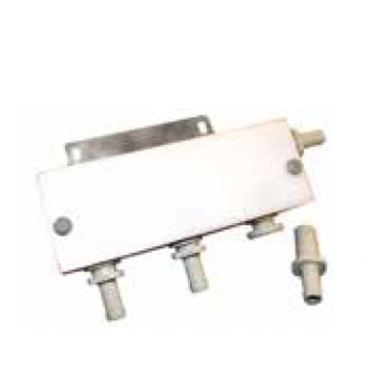 Three Outlet Manifold
